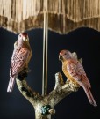 Lampefot med fugler på gren. thumbnail